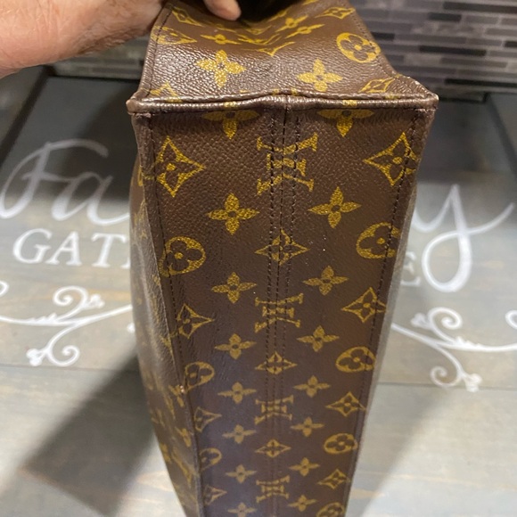 Louis Vuitton Sac Plat Tote Bag - Picture 6 of 13